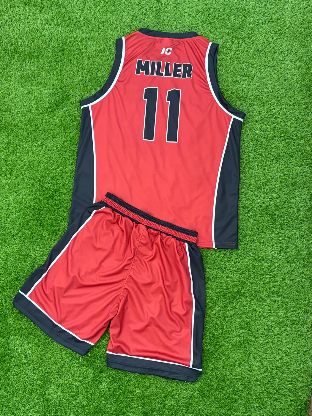 Custom team uniform manufactured by Kinexa Sportswear
