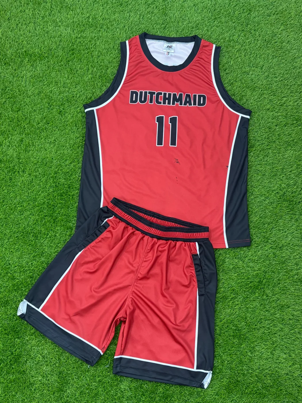Custom team uniform manufactured by Kinexa Sportswear