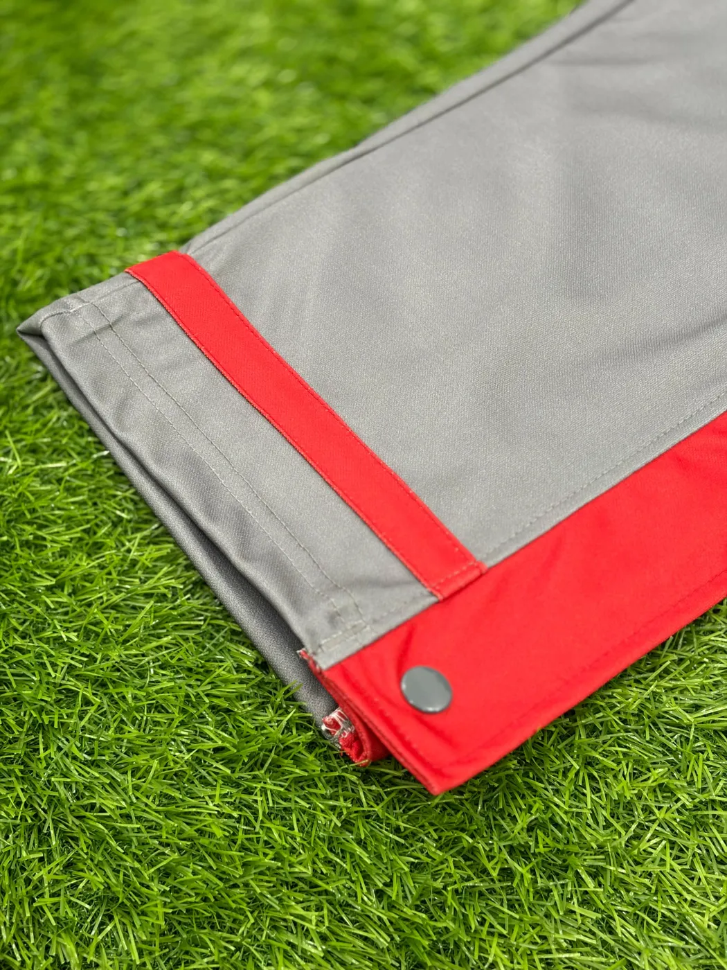 Custom team uniform manufactured by Kinexa Sportswear